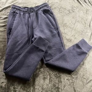Aeropostale Gray Sweatpants with Elastic Waistband and Tapered Ankles
